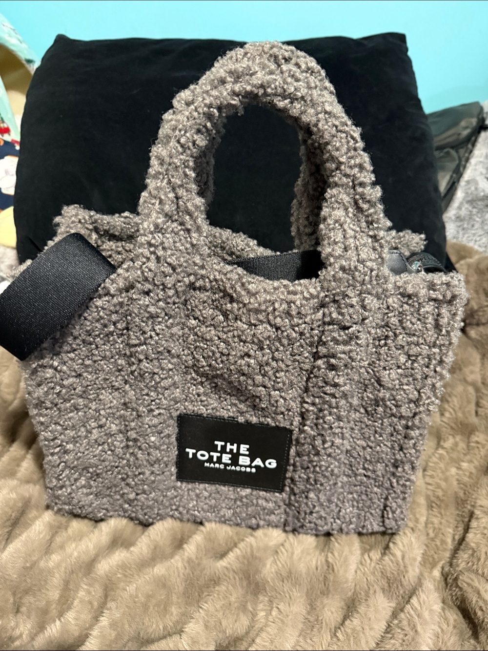 Marc Jacobs Shearling Medium Tote Bag in Charcoal Gray